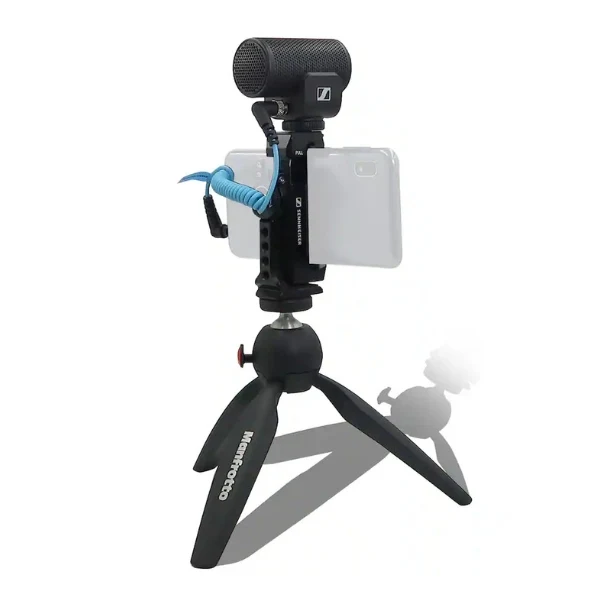 Micrófono Sennheiser Professional MKE 200 Mobile Kit Directional On-Camera Microphone with Smartphone Clamp & Tabletop Tripod - Black