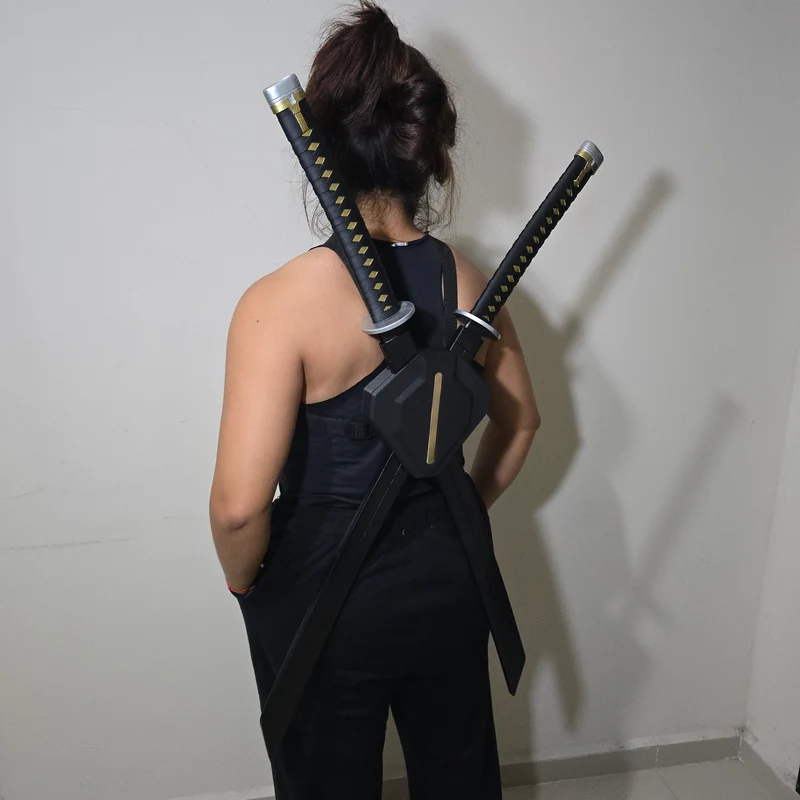 Katanas de Deadpool con su funda impresas en 3D