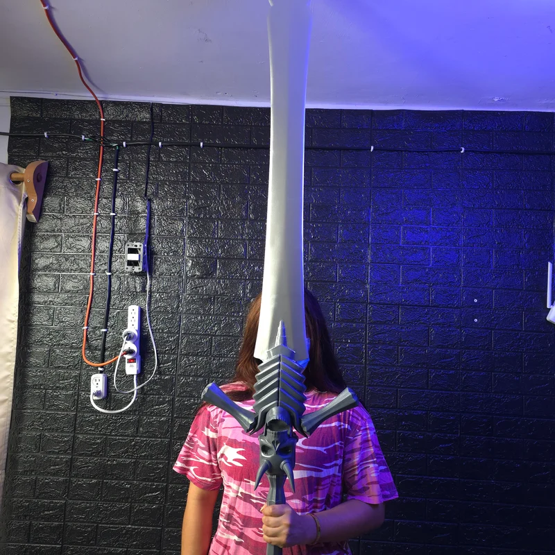 La espada rebellion de Dante DMC 1.5 metros impresa en 3D