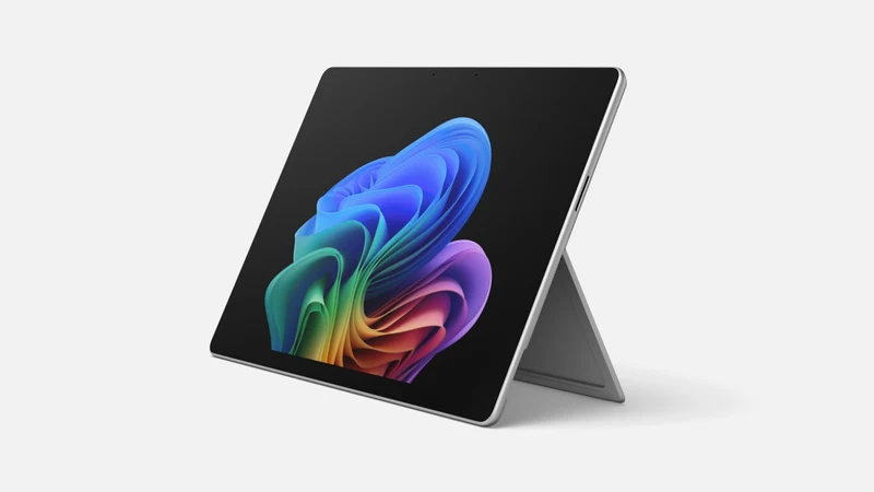 Laptop 2 en 1 Microsoft Surface Pro, Qualcomm Snapdragon X Plus X1P-64-100 10 Núcleos, 16GB DDR5, 256 GB, Qualcomm Adreno